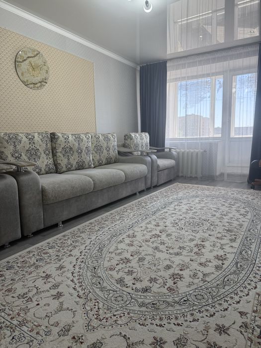 Продам квартиру 2-ух комнатную.