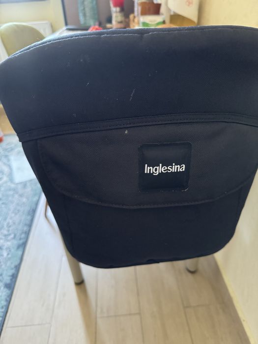 Scaun atasabil la masa de bucatarie-Inglesina