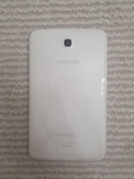 Планшет самсунг.