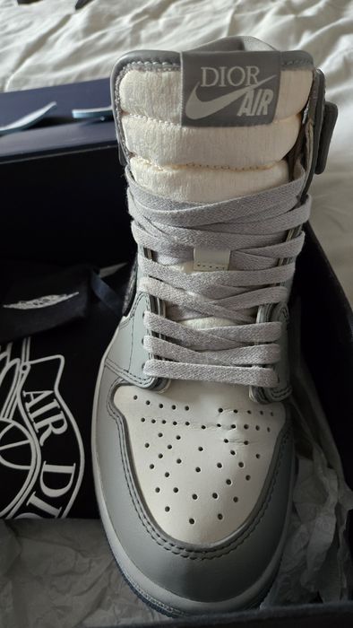Jordan 1 Retro High Dior