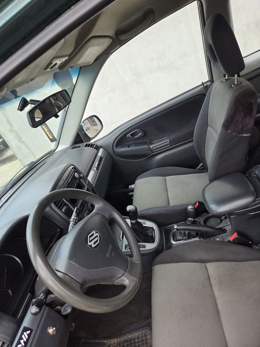 Spre vanzare Grand vitara