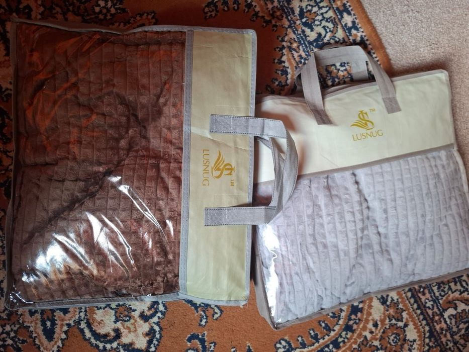 Пишет мимика адйол