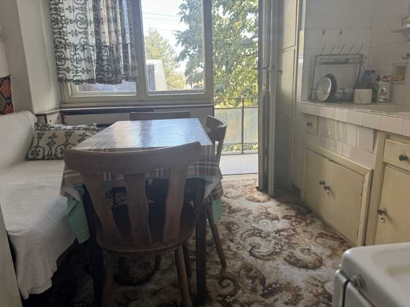 Продава се Тристаен апартамент в Велико Търново, Център - 95 кв.м за 1158 €/кв.м - Снимка #2