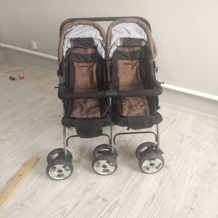 Коляска для двойни б/у