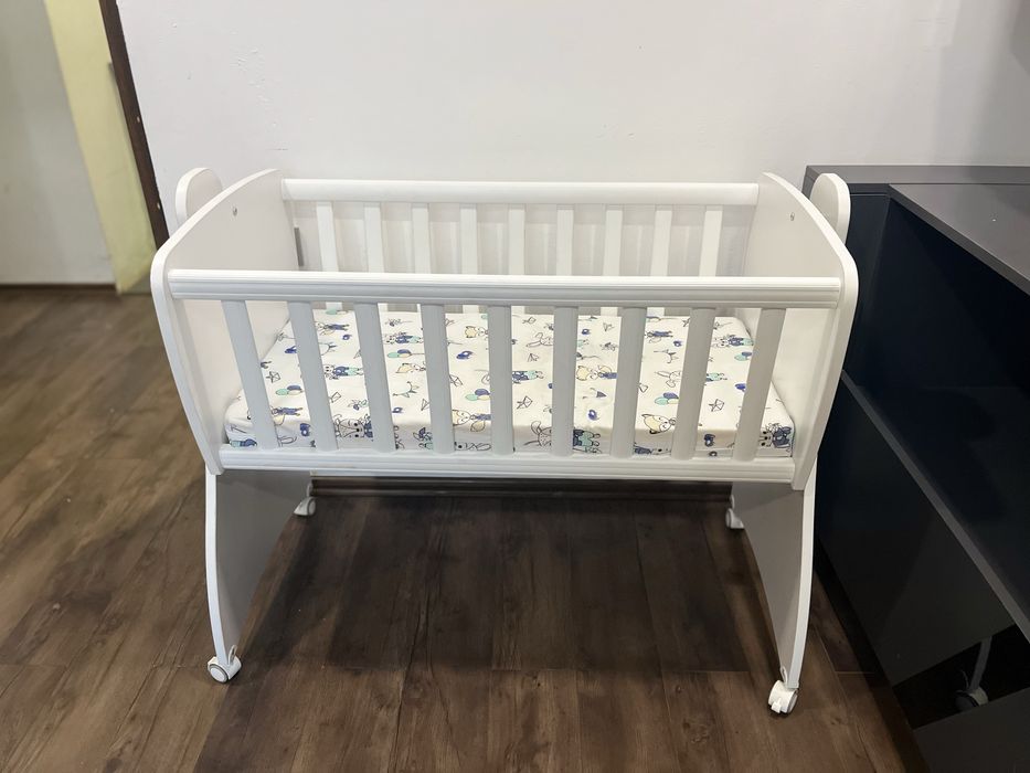 Легло люлка за бебе -дете