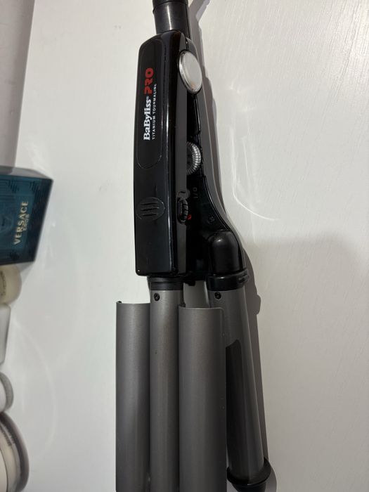 Плойка тройная бебилис