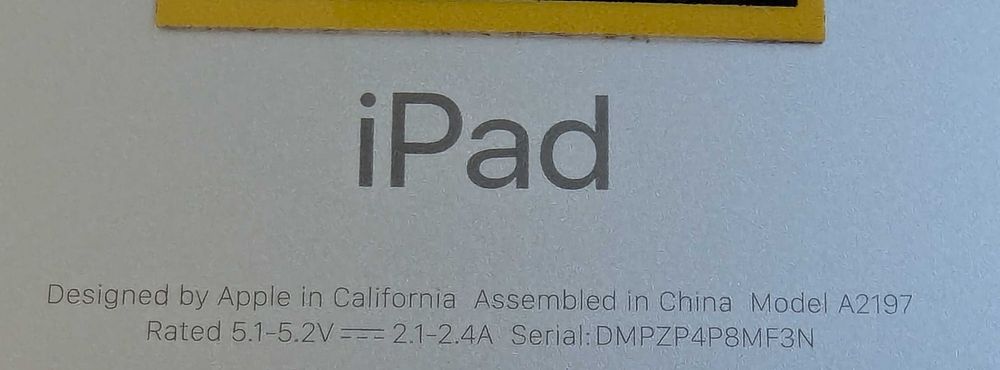 Apple iPad 10.2 (2019) 32GB generatia 7, model A2197, foarte putin folosita