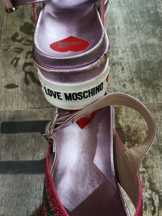 Оригинално сандали Love Moschino
