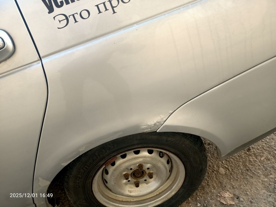 Срооочно продам машину