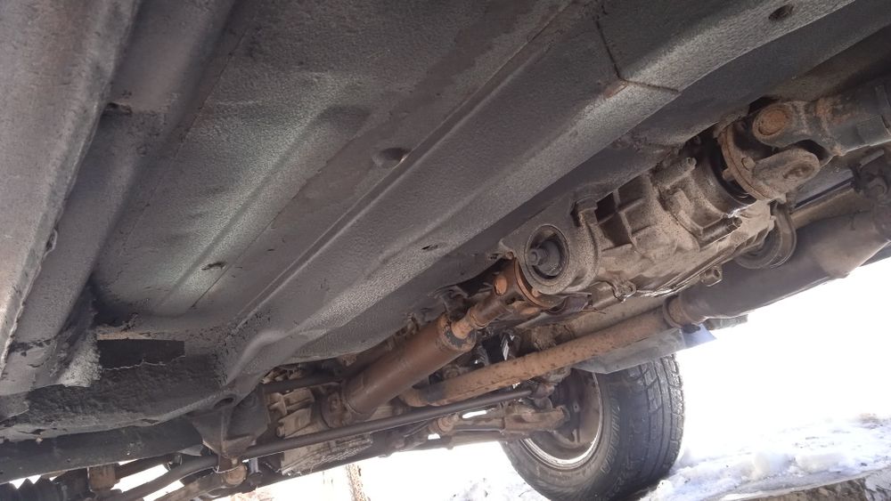 Продам или обменяю Нива 2001 год