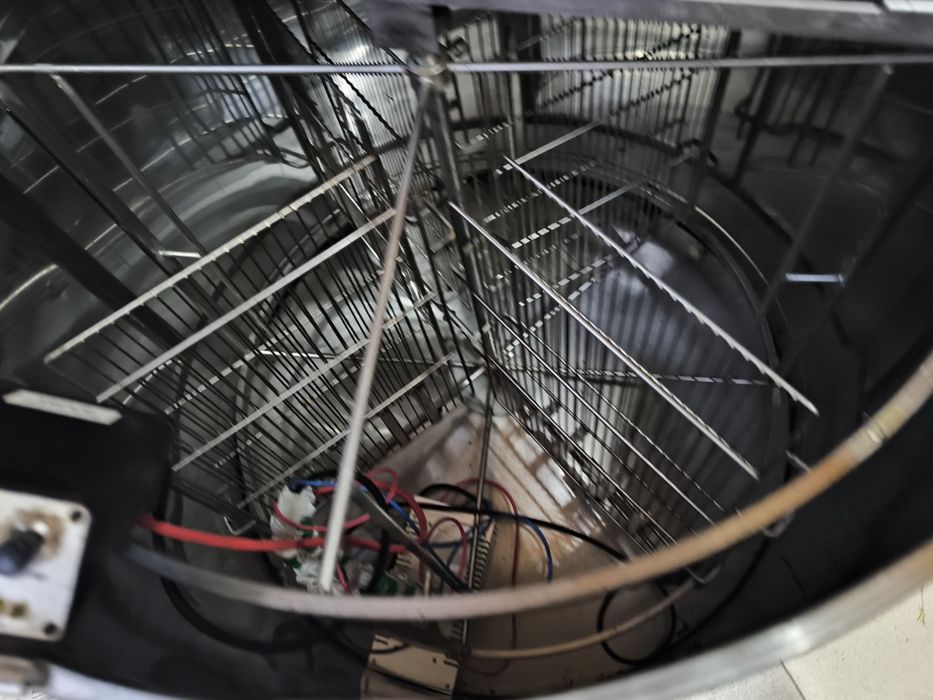 Centrifuga 4 rame reversibila miere