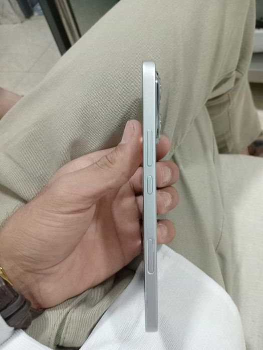 Honor 400 lite sotiladi