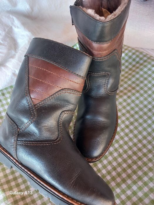 Cizme din piele groasă