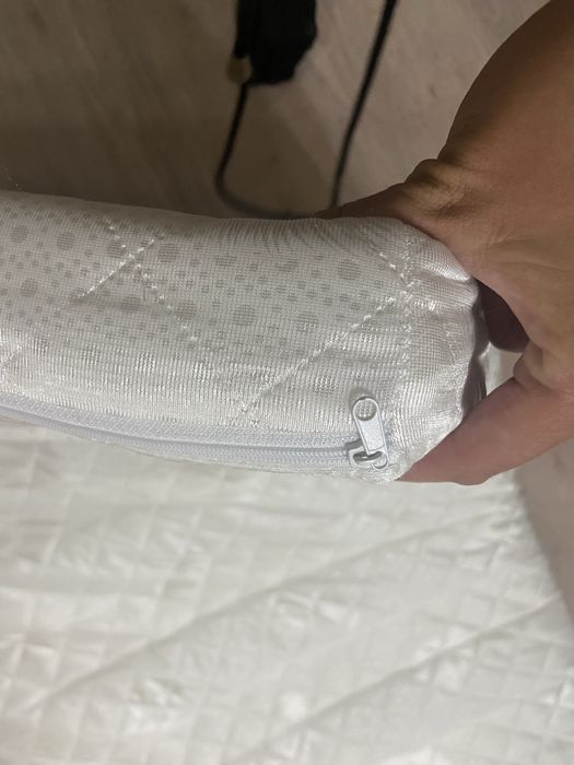 Продам детскиц матрас