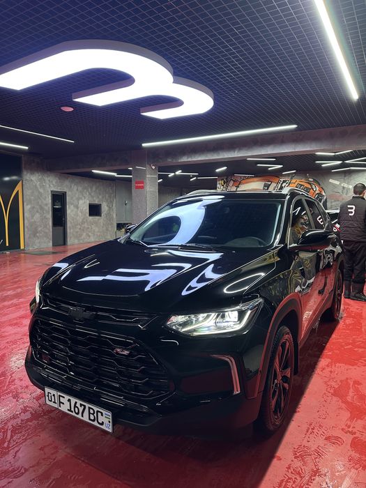 Tracker 2 Premier srochno sotiladi