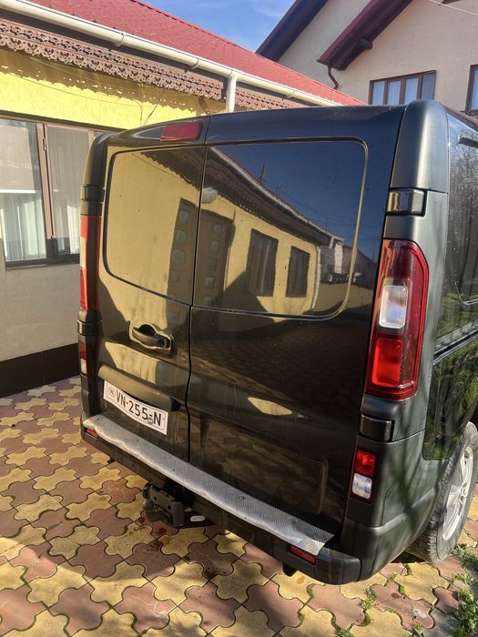 Renault Trafic 2015 – 1.6 dCi 120 CP