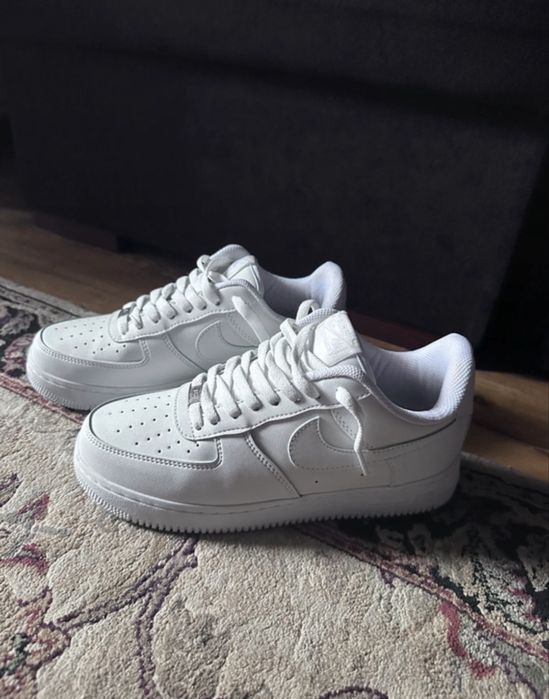 adidasi nike air force 41
