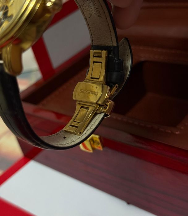 Abyroy часы продаю