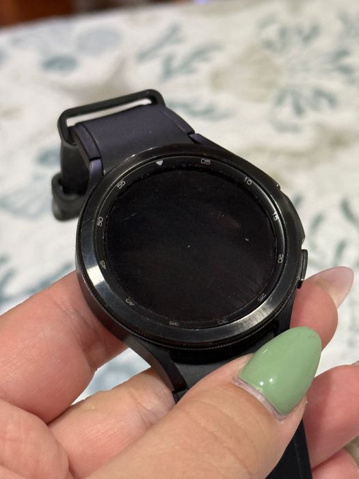 Умные часы Samsung Galaxy Watch4 Classic (46mm, GPS), Black