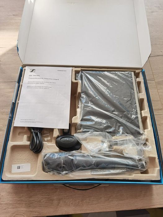 Без капсулата! Зенхайзер EW 100 G4-945-S-B SENNHEISER PRO AUDIO EW 1