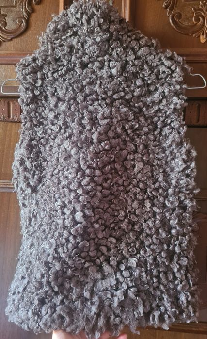 Vestă Next, 9-10 ani, 140 cm, superbă, în stare bună