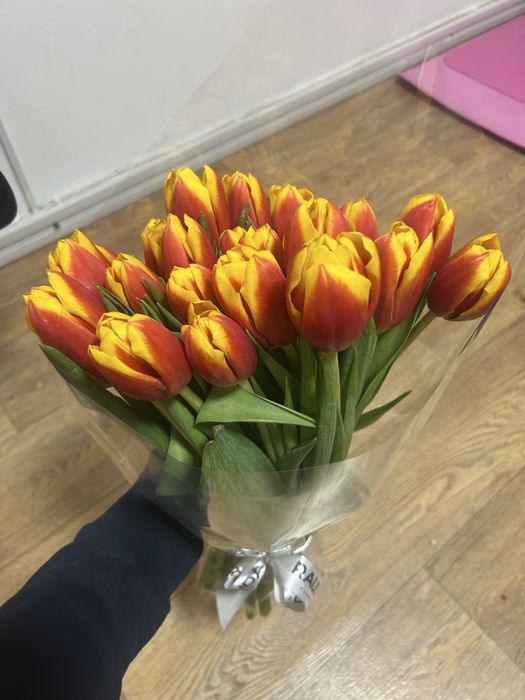 гүл 25 штук алып кетси бауыр