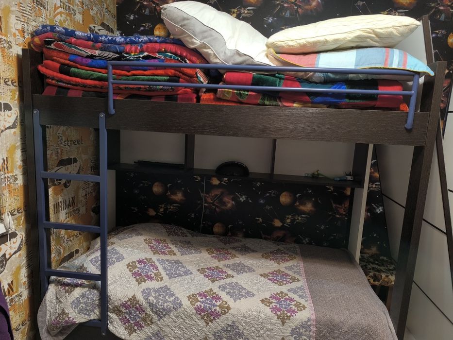 Кровать, двухместная