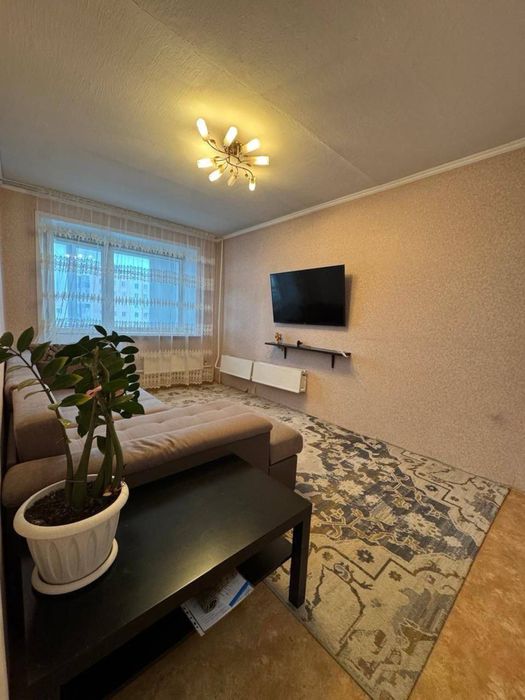 Продам 4 ком квартиру мкр Васильковский