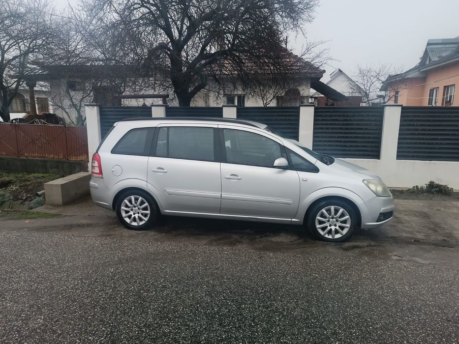 Opel Zafira B 2005 1.6 benzina 105cp