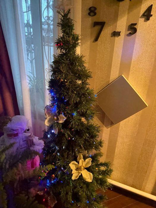 Искуственная ёлка