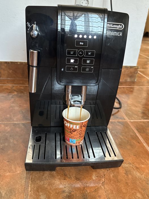 Espressor De’Longhi Dinamica