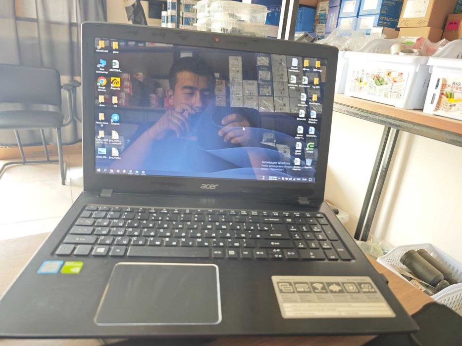 Acer Aspire E 15 — Core i7-8550U / 8GB / NVIDIA MX130 / 1TB