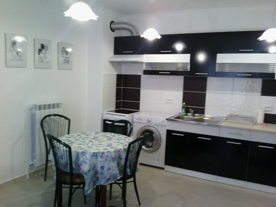 Дава се под наем Двустаен апартамент в Варна, Бриз - 65 кв.м за 510 € - Снимка #3