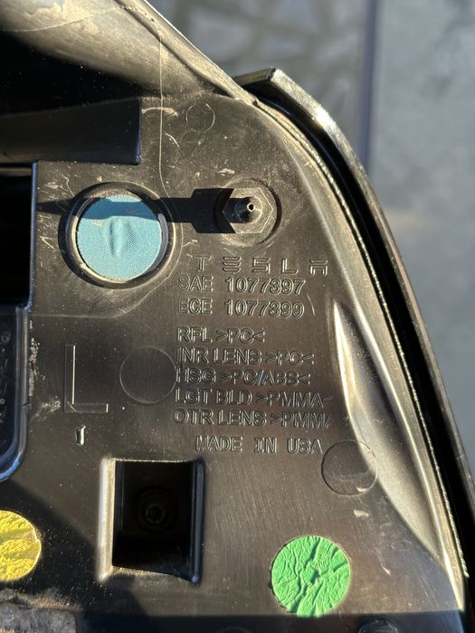 Tesla model 3 стопове