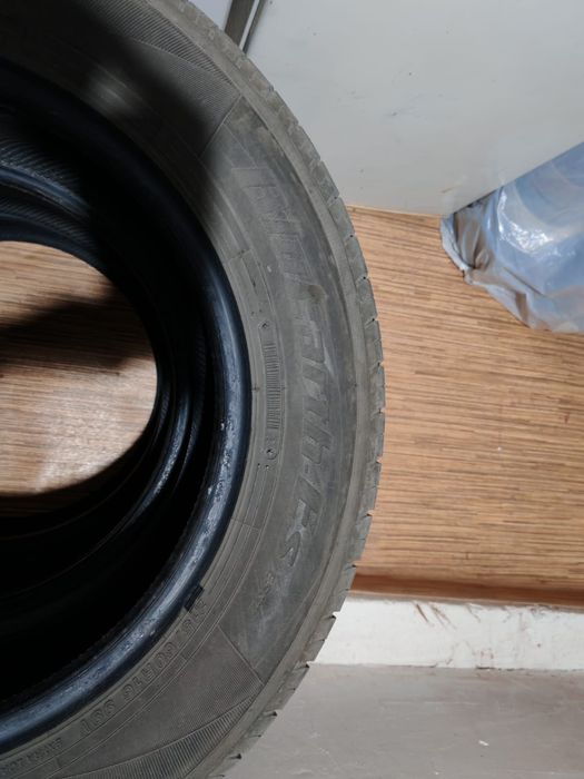 Yokohama  bluearth es32