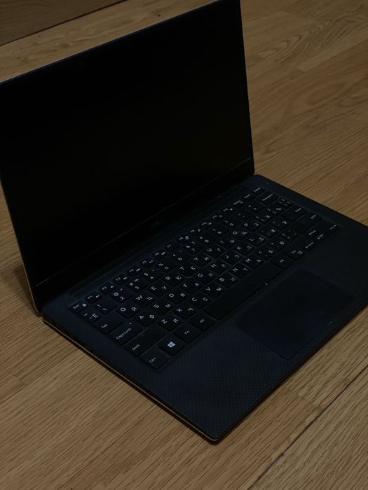 Ноутбуе dell продам