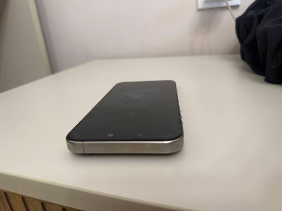 Продам IPhone 15 Promax 1tb