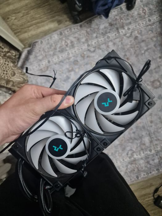 Водянка le240 от deepcool v2