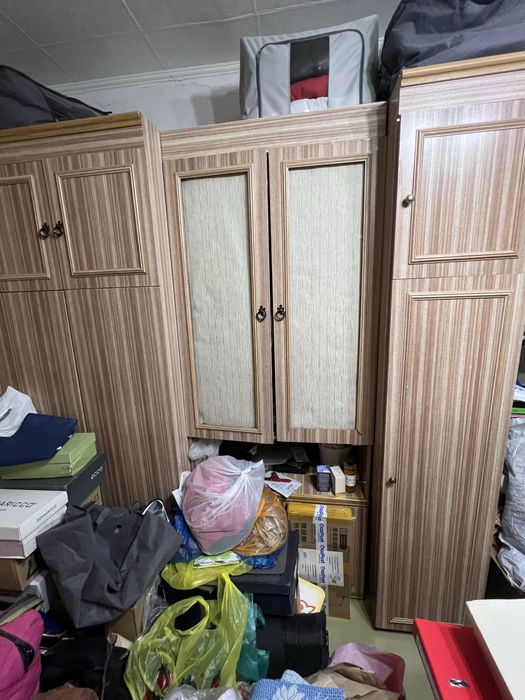 Срочно продам шкаф