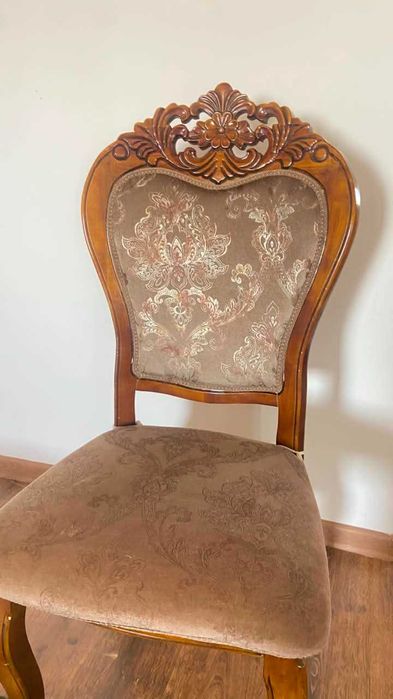 Стулья  гостинные