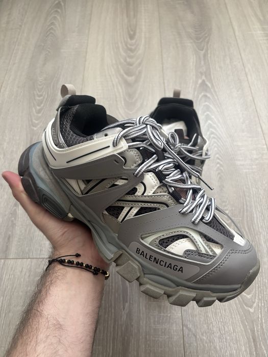 Balenciaga Track