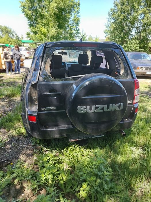 Продам машину Suzuki