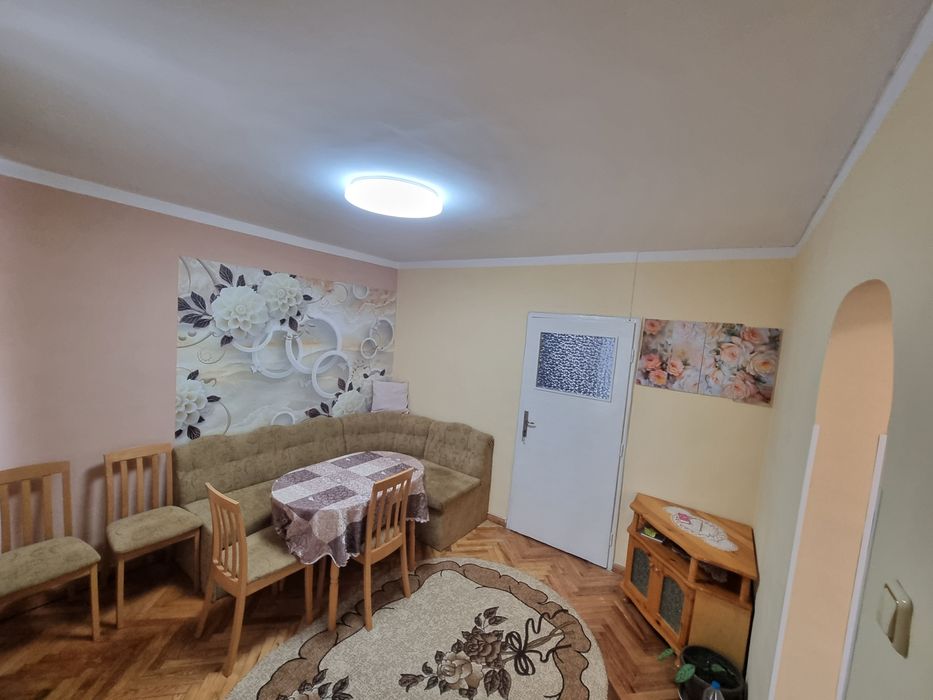 Двустаен апартамент под наем в кв. 72