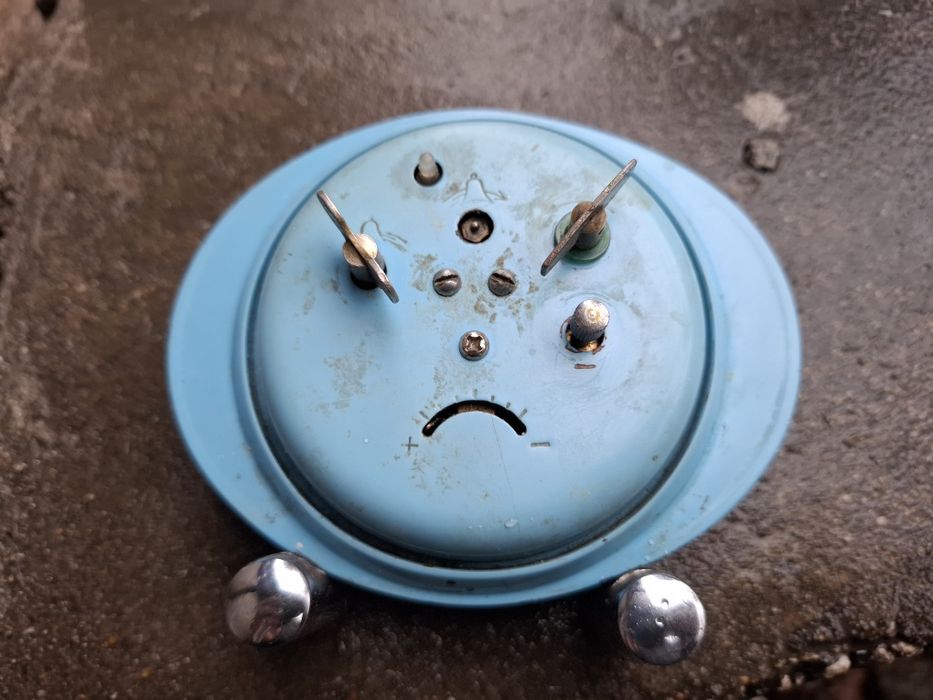 Ретро будилник часовник