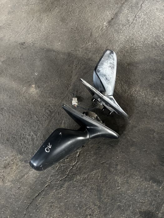 Ниссан примера бакавой зеркало