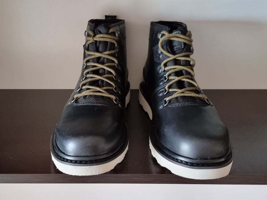 Caterpillar Shaw Налични номера 43/28см Стелка/44/29см Стелка Нови