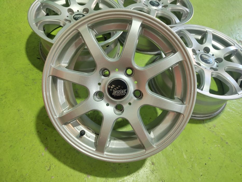 15 5x114.3 Kia Hyundai лети джанти 5х114.3