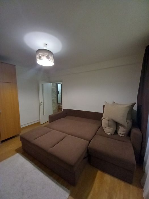 Închiriez apartament 1 camera Gradiste