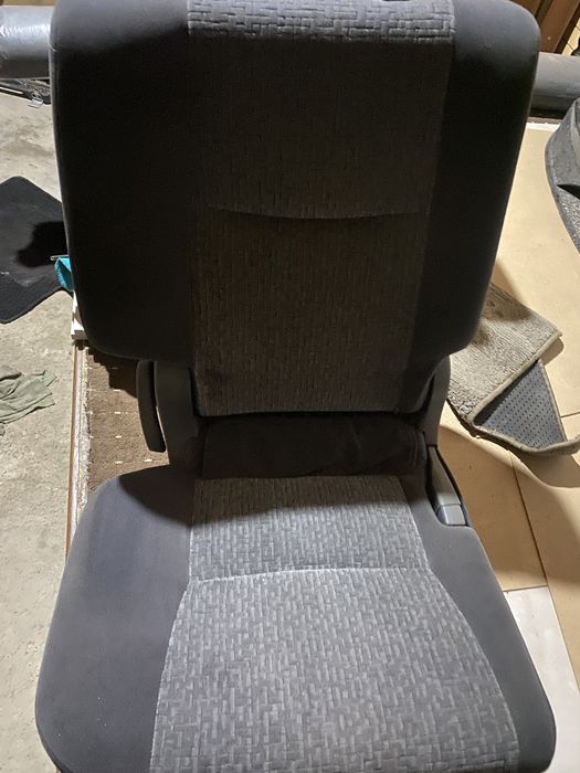 Сиденья на прадо 120