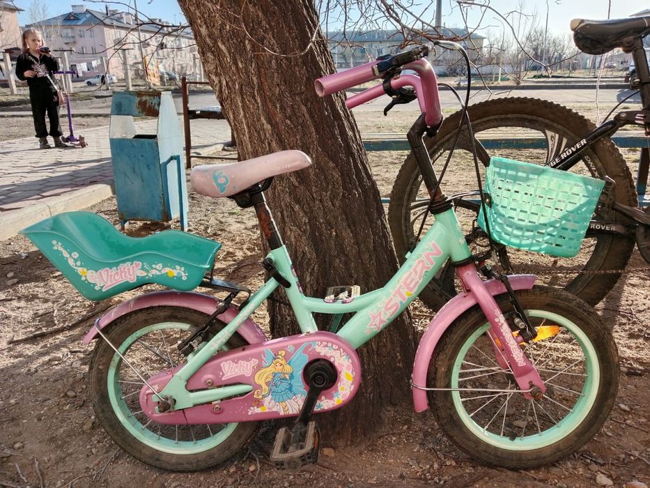 Продам велосипед для девочки